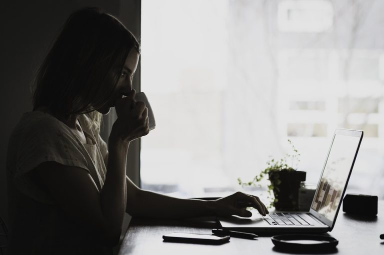 Comment contrôler vos émotions au travail !