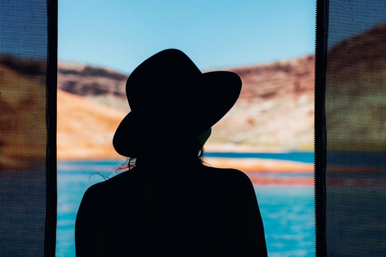 Un guide de survie pendant les vacances pour les personnes souffrant de dépression