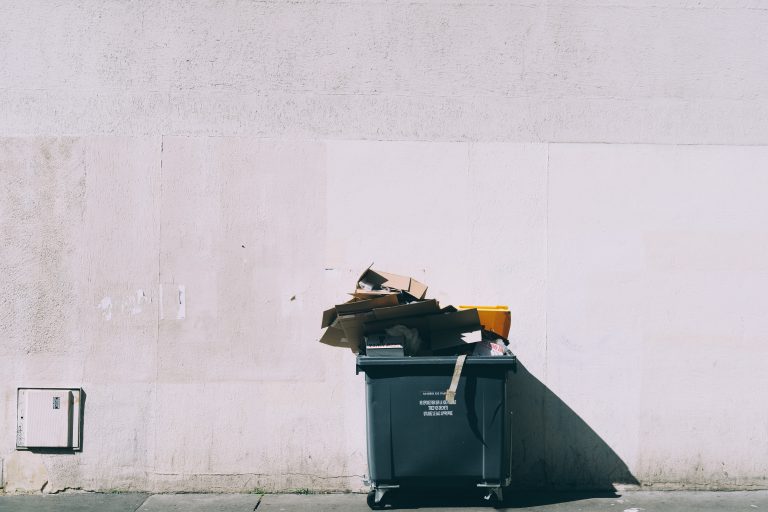 10 ASTUCES POUR RÉDUIRE SES DÉCHETS