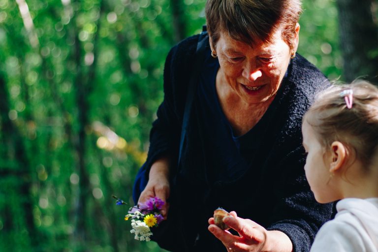 Les grands-parents ont un doctorat en amour option bienveillance appliquée