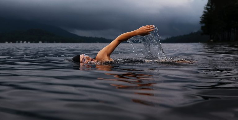 Sport plaisir par excellence : l’aquarunning pour se muscler sans douleur