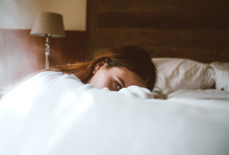 Ce que vous devez savoir sur le sommeil excessif, plus 5 conseils pour un meilleur sommeil