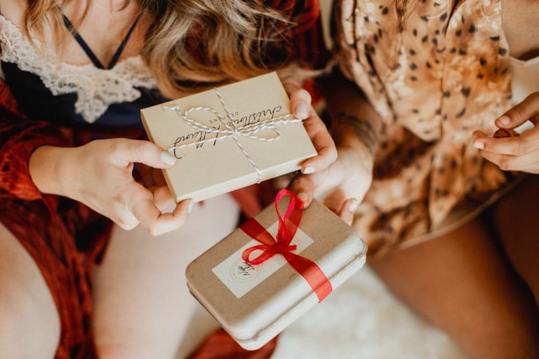 Journée internationale de la femme 2022 : 5 idées cadeaux pour rendre cette journée spéciale pour votre maman, épouse, sœur ou amie