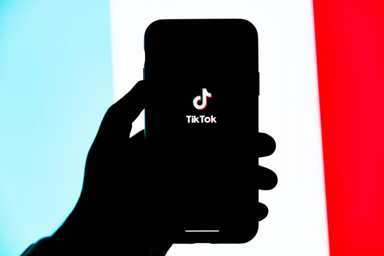 Les États américains enquêtent sur l’impact de TikTok sur les enfants