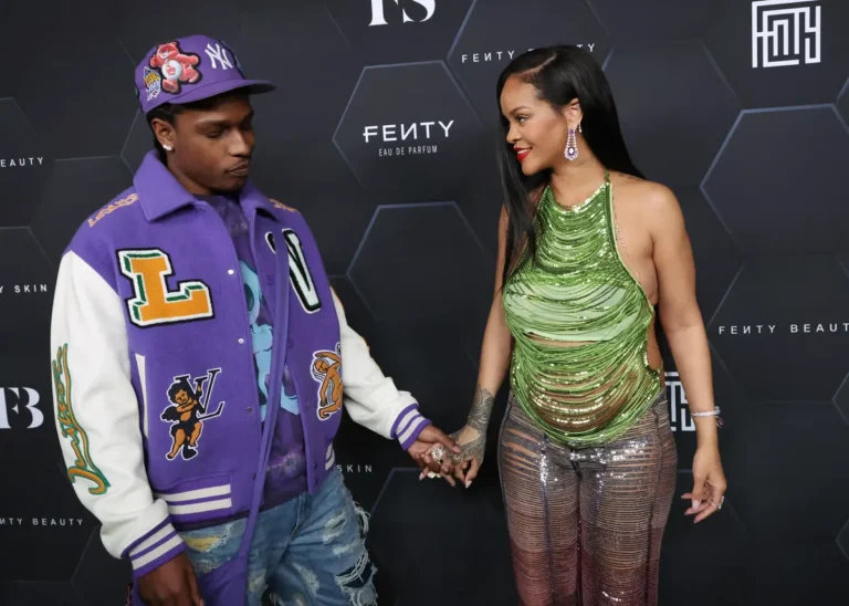 Les fans félicitent Rihanna et A$AP Rocky pour leur nouveau-né