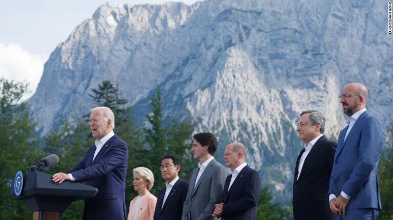 Quatre points à retenir du voyage de Biden au G7