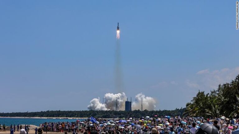 La station spatiale chinoise touche à sa fin alors que le module de laboratoire s&rsquo;amarre avec succès