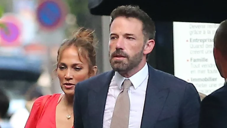 Jennifer Lopez et Ben Affleck en lune de miel à Paris après leur mariage à Las Vegas