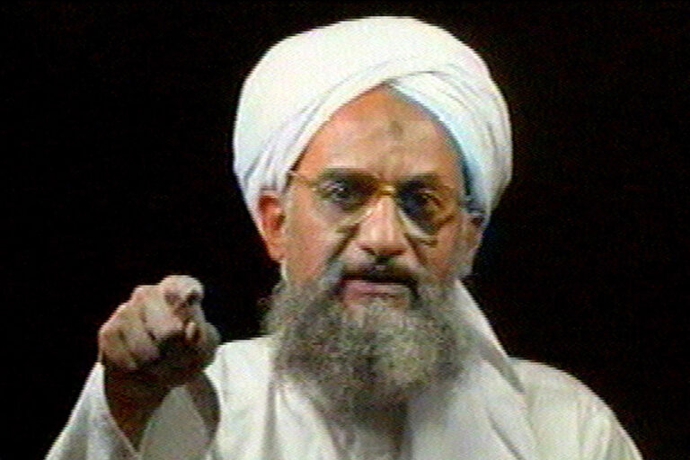 Les États-Unis tuent le chef d’Al-Qaïda Ayman al-Zawahiri lors d’une frappe de drone en Afghanistan