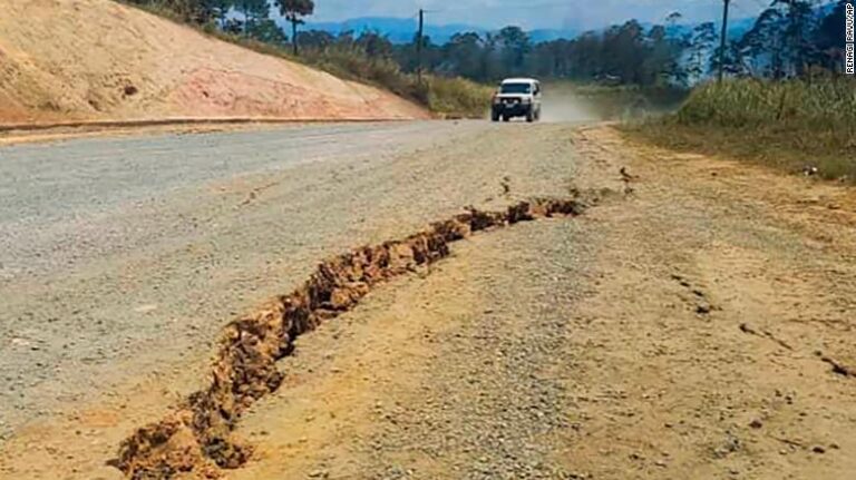 Un séisme de magnitude 7,6 secoue la Papouasie-Nouvelle-Guinée