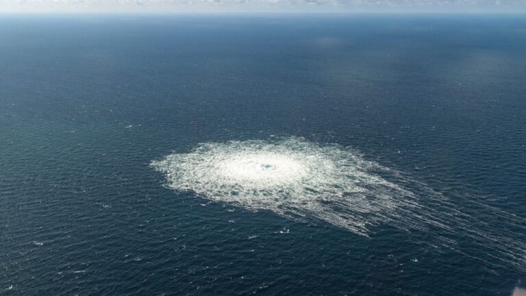 Des responsables européens de la sécurité ont observé des navires de la marine russe à proximité des fuites du pipeline Nord Stream
