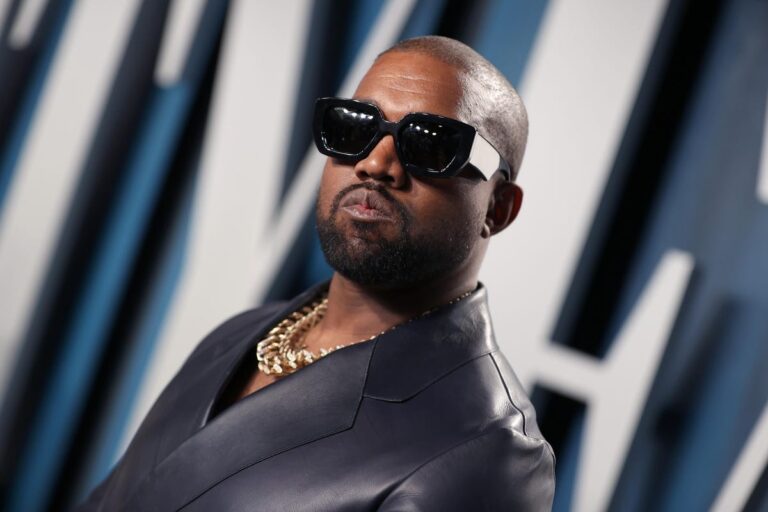 Le compte Twitter de Kanye West verrouillé pour un tweet antisémite