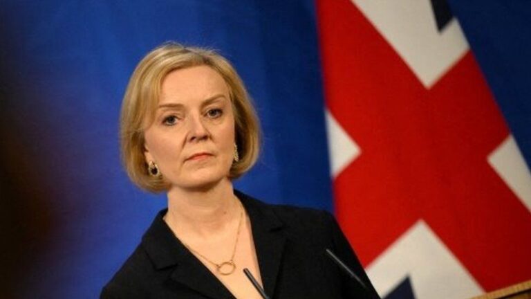 Liz Truss a plongé dans une tourmente plus profonde après le départ de Suella Braverman en tant que ministre britannique de l’Intérieur