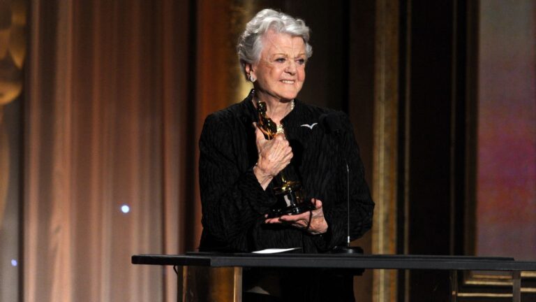 L’actrice star de la série « Arabesque », Angela Lansbury, est morte à 96 ans