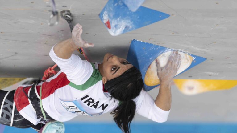 Elnaz Rekabi, Grimpeuse Qui A Concouru Sans Hijab, En Iran Elnaz Rekabi, Grimpeuse Qui A Concouru Sans Hijab, En Iran