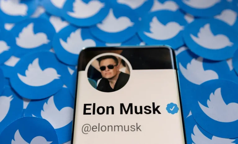 Twitter confirme son intention de conclure un accord avec Elon Musk