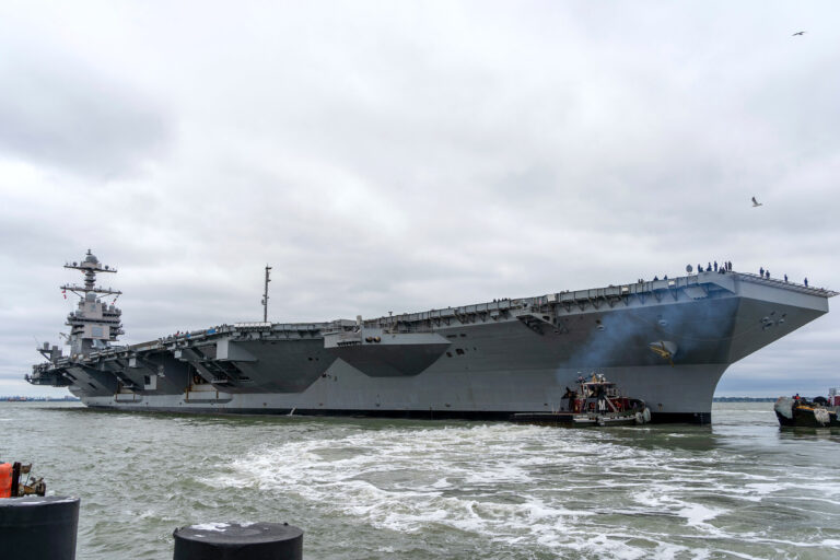 Le porte-avions le plus récent et le plus avancé de l&rsquo;US Navy se déploie pour la première fois