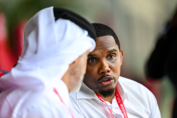 Samuel Eto’o attaque un homme après un match de Coupe du monde