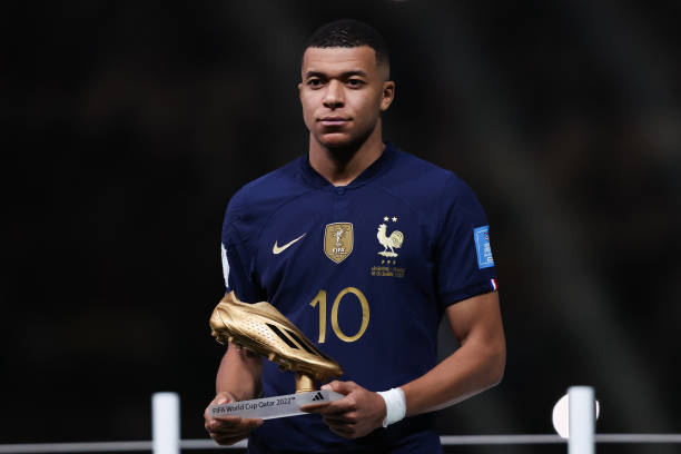 Kylian Mbappe remporte le prix du Soulier d’or de la Coupe du monde