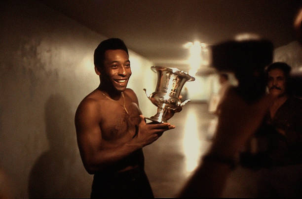 L’icône du football brésilien Pelé laisse un héritage sans précédent