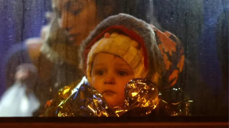 L’expulsion d’enfants ukrainiens vers la Russie est un crime de guerre