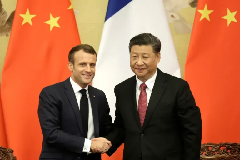 Macron en France en visite en Chine pour faire une percée dans la guerre en Ukraine