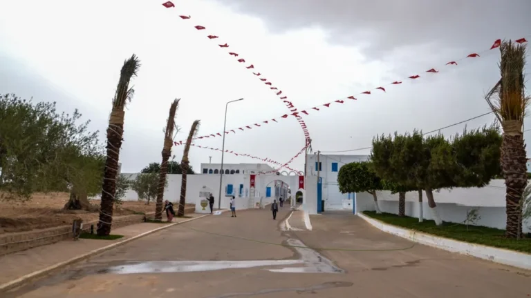 Tunisie : une attaque fait quatre morts, dont un Français, dans une synagogue de Djerba